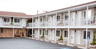 Chalet Motel - Saint George