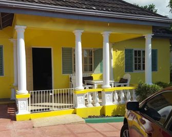 Ocho Rios Almond Tree Villas - Ocho Rios - Budova