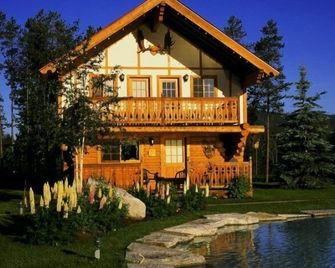 Great Northern Resort - ווסט גלשייר - בניין