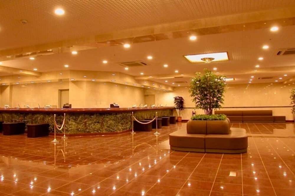 إكيماي يونيفيرسالهوتل - أوكاياما - ردهة
