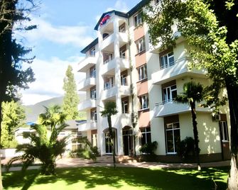 Aibga Hotel - Gagra - Edificio