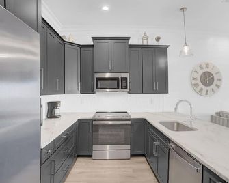 West Side Cottages CC by Liquid Life - Gulf Shores - Kitchen