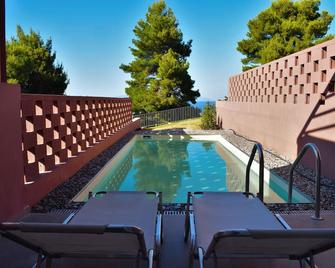 Amandola Villas - Agia Anna - Pool