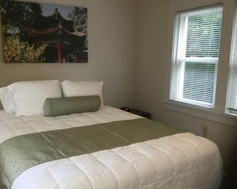 Charming! Near Microsoft Mt Pleasant - Sleeps 8 - Kenosha - Makuuhuone