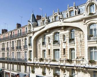 Best Western Hotel d'Arc - Orléans - Bâtiment