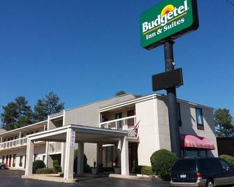 Budgetel Inn & Suites - Augusta - Edificio