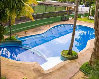 Hotel El Arco - Retalhuleu - Piscina