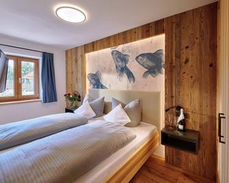 Urlaubsbauernhof Kirchmaier - Chieming - Schlafzimmer