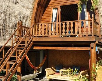 Mango Dive & Bungalow - Pemenang