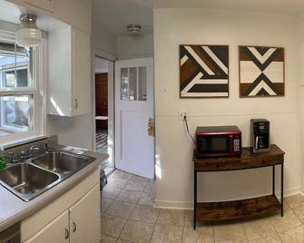 Oak Street Farm House - Omak - Cocina