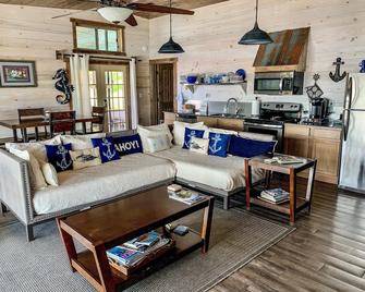 Floating Apartment. Enchanting Lake Views, Sunsets, Fun - Monroe - Living room
