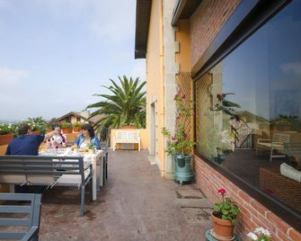 Posada Las Tres Mentiras de Santillana - Viveda