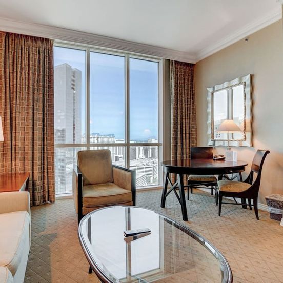 Classic Suite Signature Resort Pool View