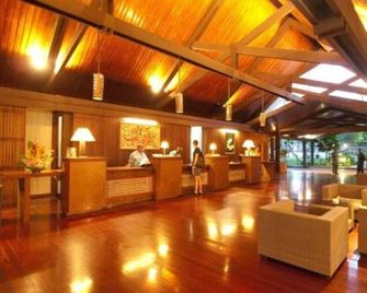 Solomon Kitano Mendana Hotel - Honiara - Hall