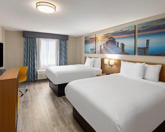 Days Inn by Wyndham Lincoln - Lincoln - Bedroom