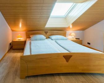 Ferienwohnung Christel Lorenz - Merzig - Schlafzimmer