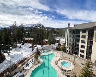 Luxury 2 Bedroom Penthouse with Stunning Views! - Mammoth Lakes - Πισίνα