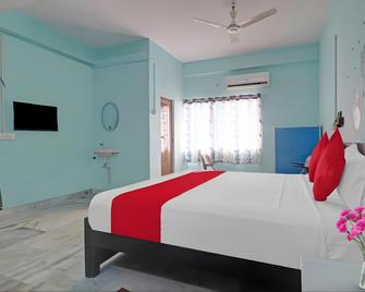 Royal Galaxy - Shamirpet - Bedroom