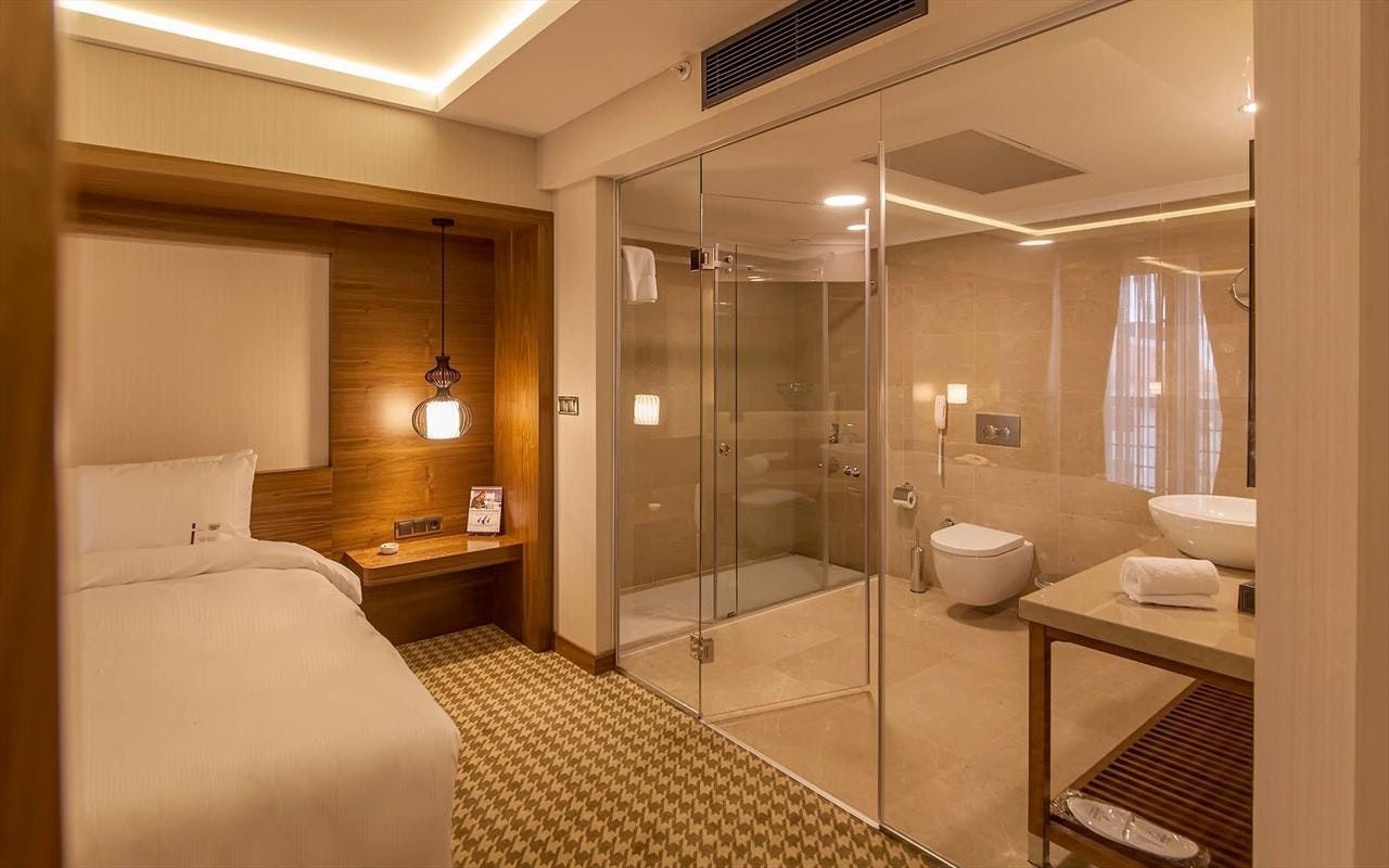 أنيمون كينت أنكارا أوتل