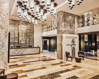 Hilton Garden Inn Lucknow - Lucknow - Aula