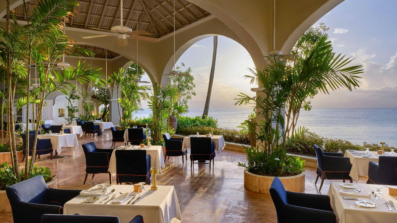 Fairmont Royal Pavilion