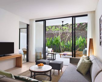 峇里島阿凡尼水明漾度假村 - Chse 認證 - 庫塔 - 客廳