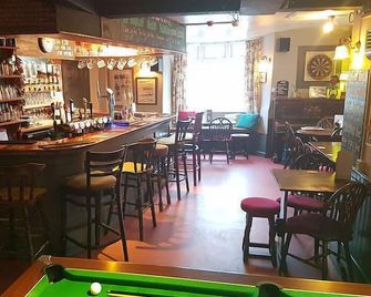 The Halfway House Pub And Kitchen - Landrake - Bar