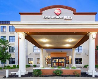 Best Western Plus Peoria - East Peoria - Edifício