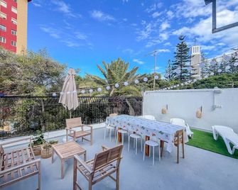 Coliving Mol-Terrace, En-Suite Bathroom, Fridge & Tv - Las Palmas de Gran Canaria - Patio