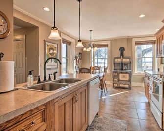 Pet-Friendly Home Grill And Fire Pit In - Manhattan