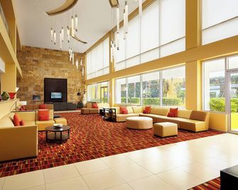 Courtyard by Marriott Leon at The Poliforum - León - Lobby