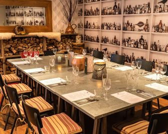 The Rose and Crown - וורוויק - מסעדה