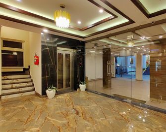 Hotel Divine Residency by Varshri - Haridwar - Hành lang