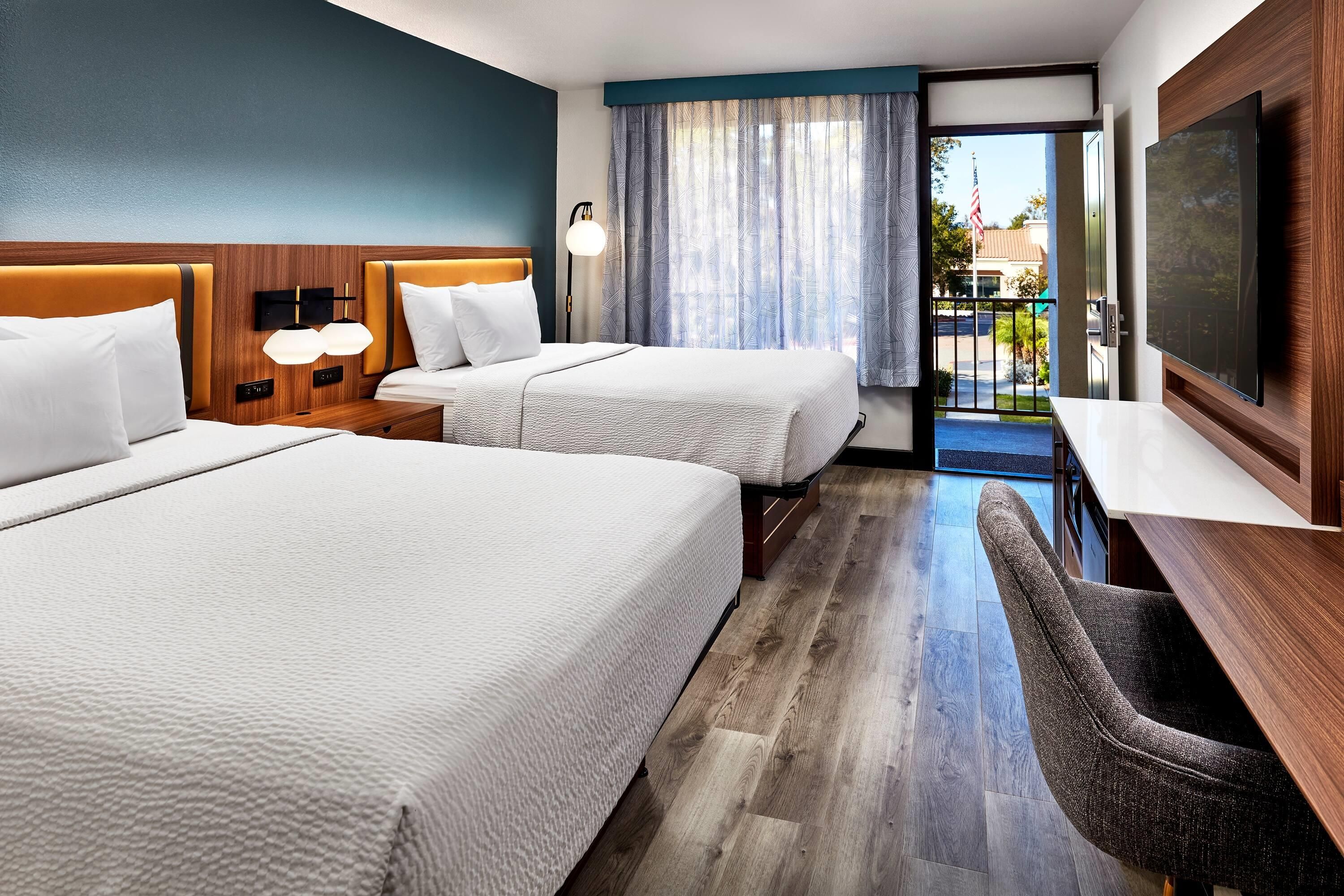 La Quinta Inn & Suites by Wyndham Thousand Oaks-Newbury Park - Thousand Oaks - Camera da letto