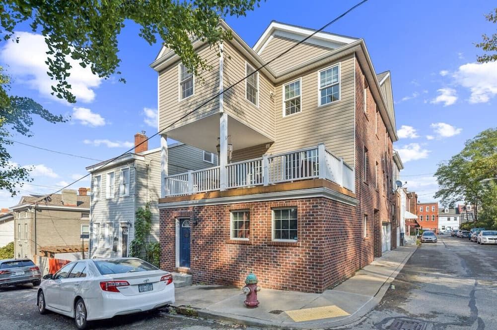 Modern Pittsburgh Getaway| Game Room, Garage, Deck - Pittsburgh - Rakennus