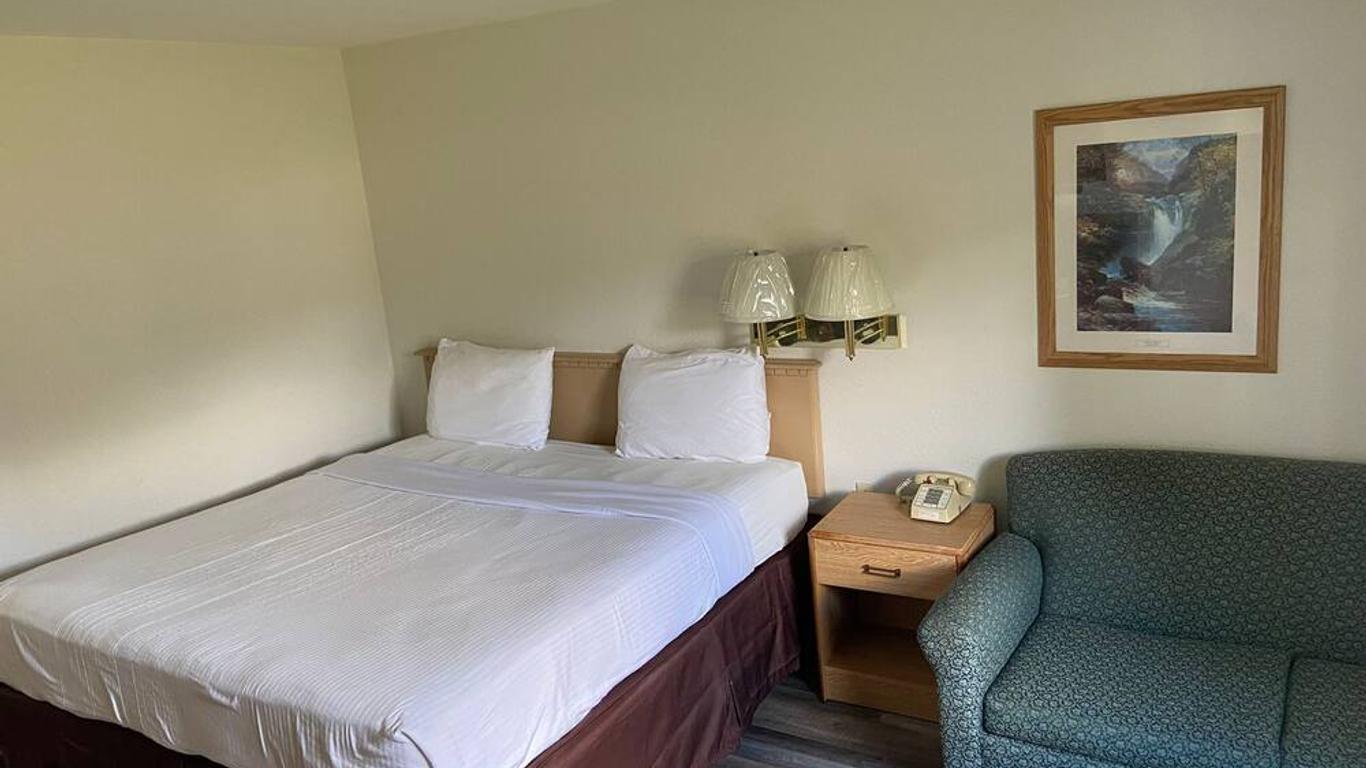 Plymouth Inn