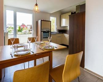 Ferienwohnung Himbeere - Obsthof Steffelin - Markdorf - Dining room