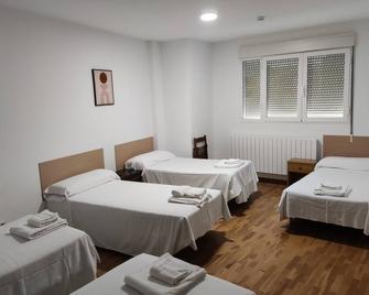 Pensión Las Matillas - Miranda de Ebro - Bedroom