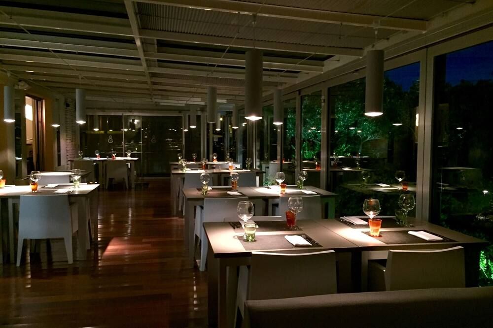 هوتل جينوفيز