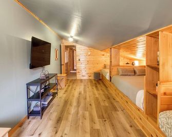 Private Dock! Family Cabin on Caribou Lake - Lutsen