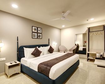 Saltstayz Select - Golf Course Road & Sector 27 - Gurugram