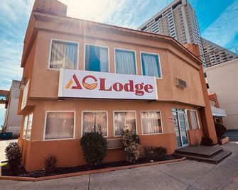 AC Lodge by Beach and Boardwalk - Atlantic City - Building
