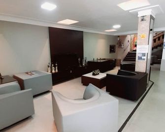Aton Plaza Hotel - Goiânia - Lễ tân