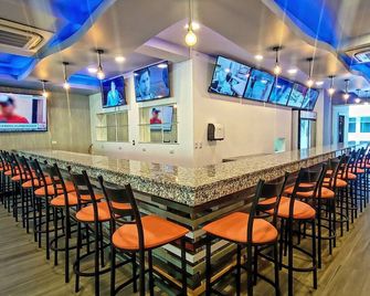 Hotel Cayuga - Puntarenas - Bar