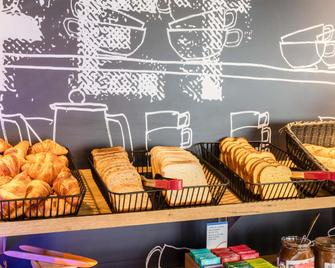 ibis budget Compiègne Centre-Ville - Compiègne - Essbereich