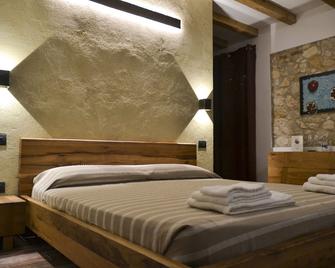 Agriturismo Tamellini - Soave - Camera da letto