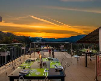 Thekkady - Woods n Spice - Thekkady - Μπαλκόνι
