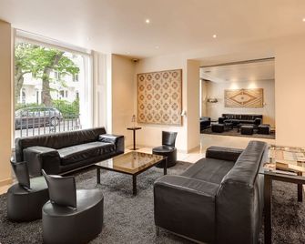 The Caesar Hotel - London - Stue
