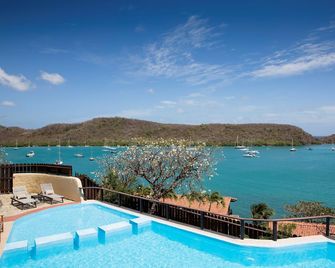 Secret Harbour Boutique Hotel and Marina - Lance aux Épines