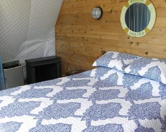 Glamping Dome with a view - Coos Bay - Bedroom